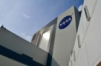 NASA completes rocket engine test series for lunar mission